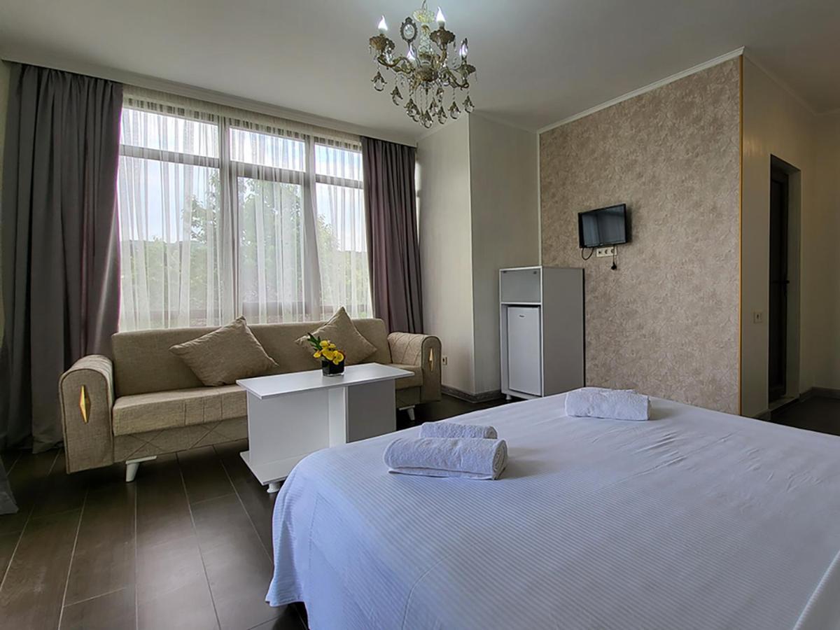 חאקבי Mite Hotel מראה חיצוני תמונה