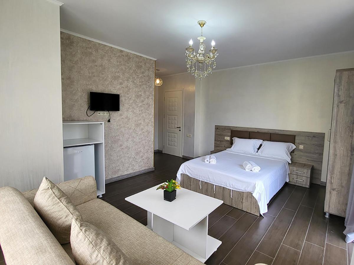 חאקבי Mite Hotel מראה חיצוני תמונה